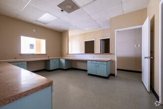 4051 Fm 1960 Rd W, Houston, TX for lease Interior Photo- Image 2 of 2