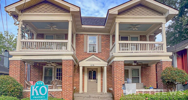 676 NE Linwood Ave, Atlanta, GA à vendre - Photo du bâtiment - Image 2 de 3