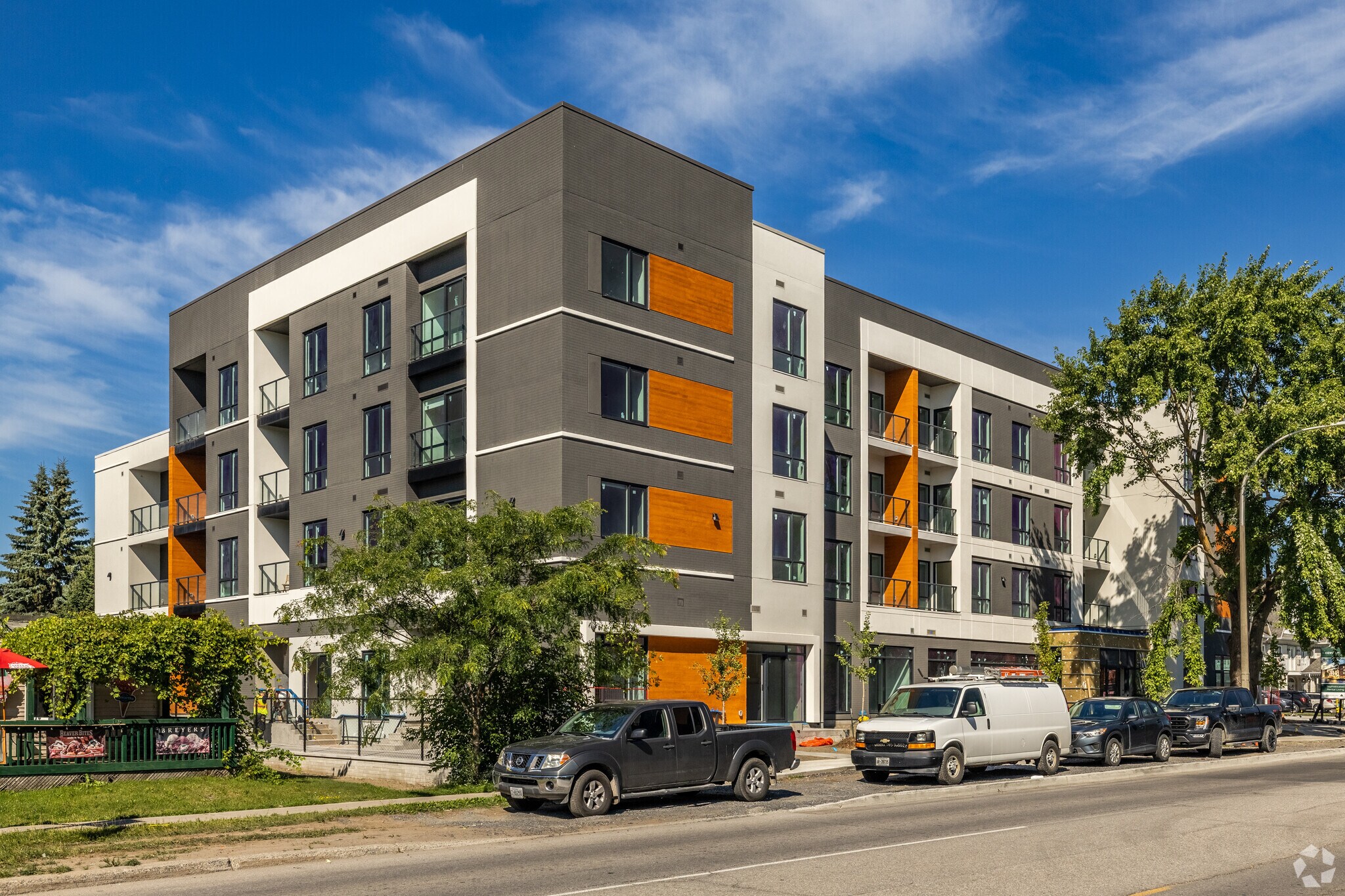 1370 Stittsville Main St, Ottawa, ON for sale Primary Photo- Image 1 of 1