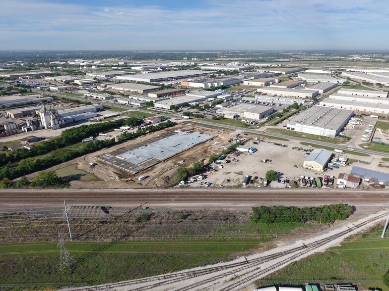5260 Blue Mound Rd, Fort Worth, TX for lease - Construction Photo - Image 2 of 8