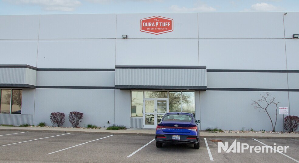 3005-3099 S 1030 W, South Salt Lake, UT à louer - Photo du bâtiment - Image 2 de 15