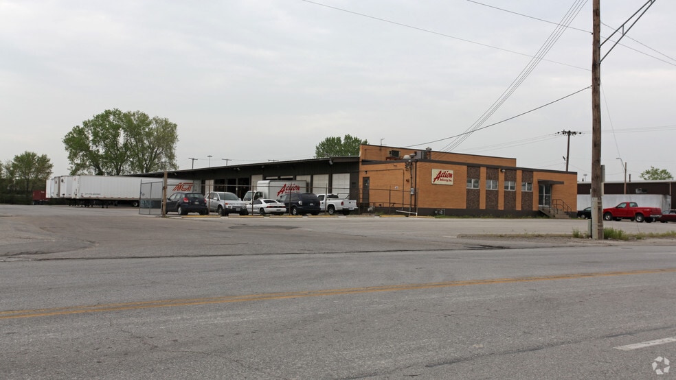 3612 Gardner Ave, Kansas City, MO à louer - Photo du bâtiment - Image 2 de 5