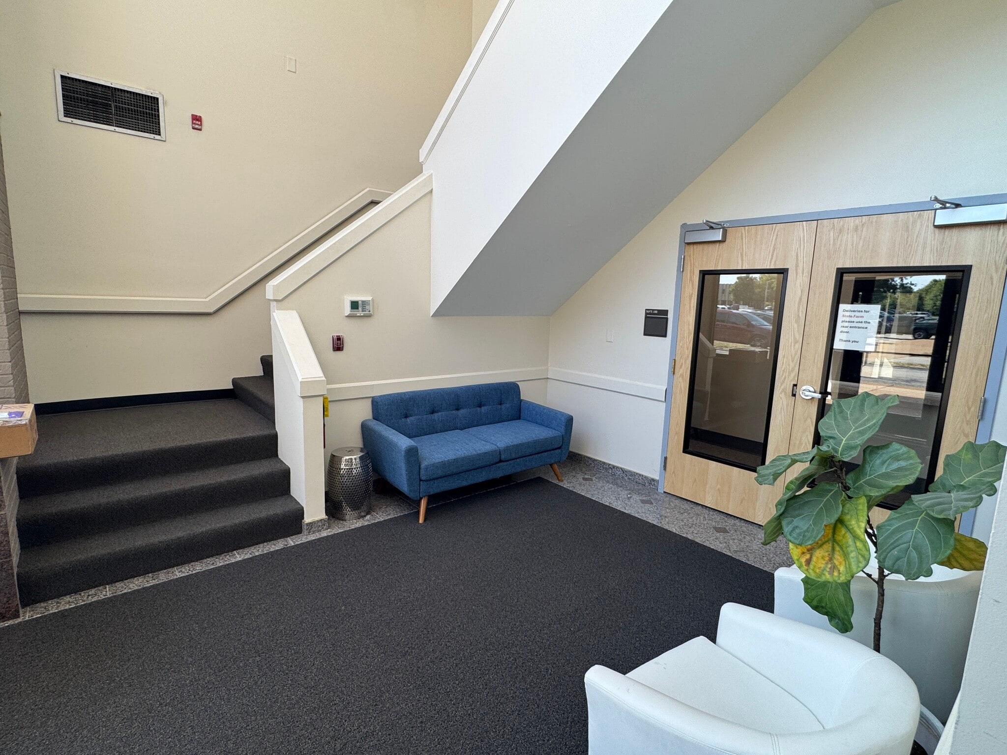 2280 Schuetz Rd, Maryland Heights, MO for sale Interior Photo- Image 1 of 3