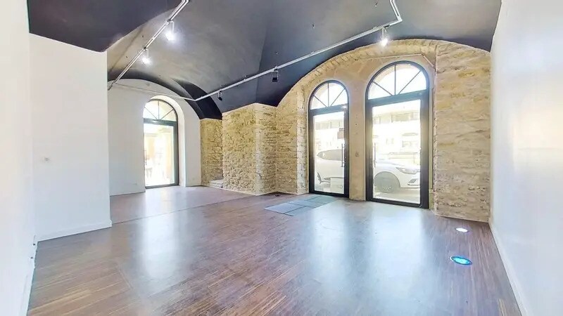 Commerce de détail dans Metz à louer Photo intérieure- Image 1 de 14