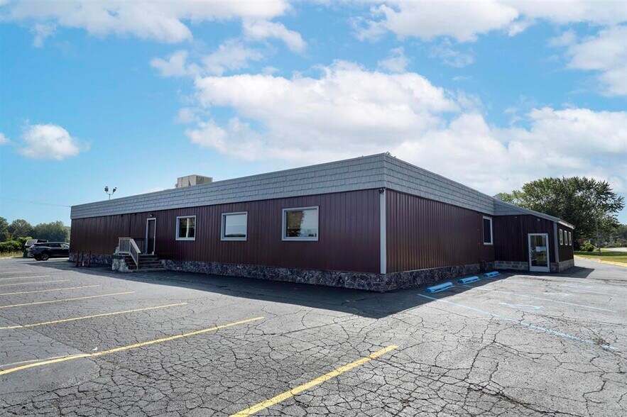 12201 Albee Rd, Burt, MI à vendre - Photo du bâtiment - Image 2 de 32