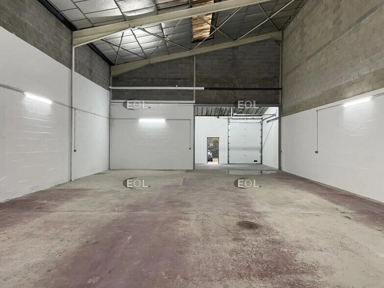 Flex dans Eaubonne à louer - Photo intérieure - Image 3 de 10