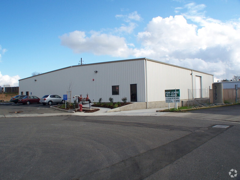 3195 Enterprise Ct, Loomis, CA for lease - Primary Photo - Image 1 of 4