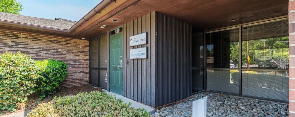 2912 Maplewood Ave, Winston-Salem, NC for lease - Building Photo - Image 3 of 9