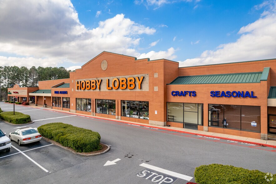 655 Atlanta Rd, Cumming, GA à louer - Photo principale - Image 1 de 7