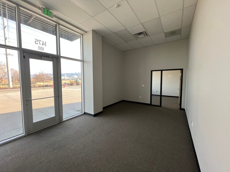 1475 W Center St, North Salt Lake, UT for lease - Building Photo - Image 2 of 7