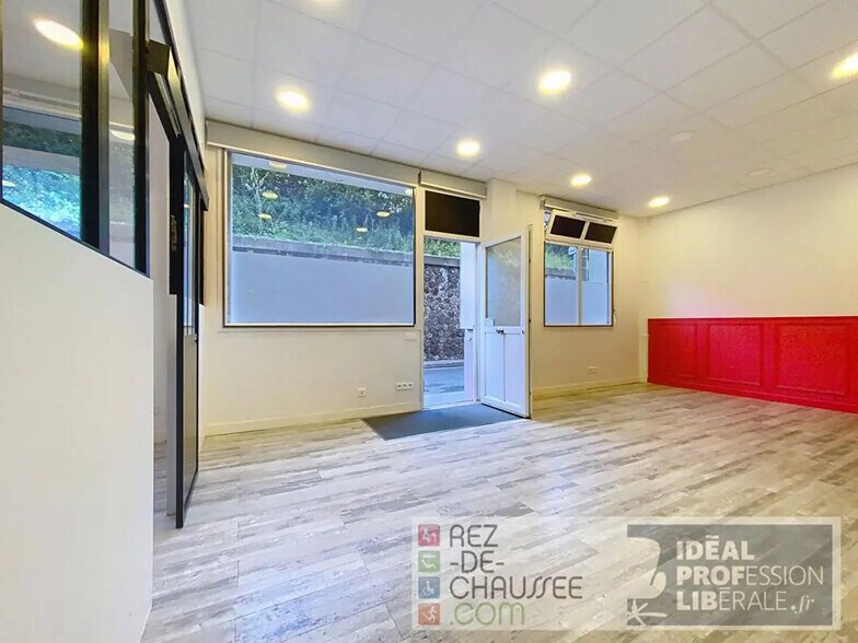 Bureau dans Courbevoie à vendre - Photo intérieure - Image 2 de 8