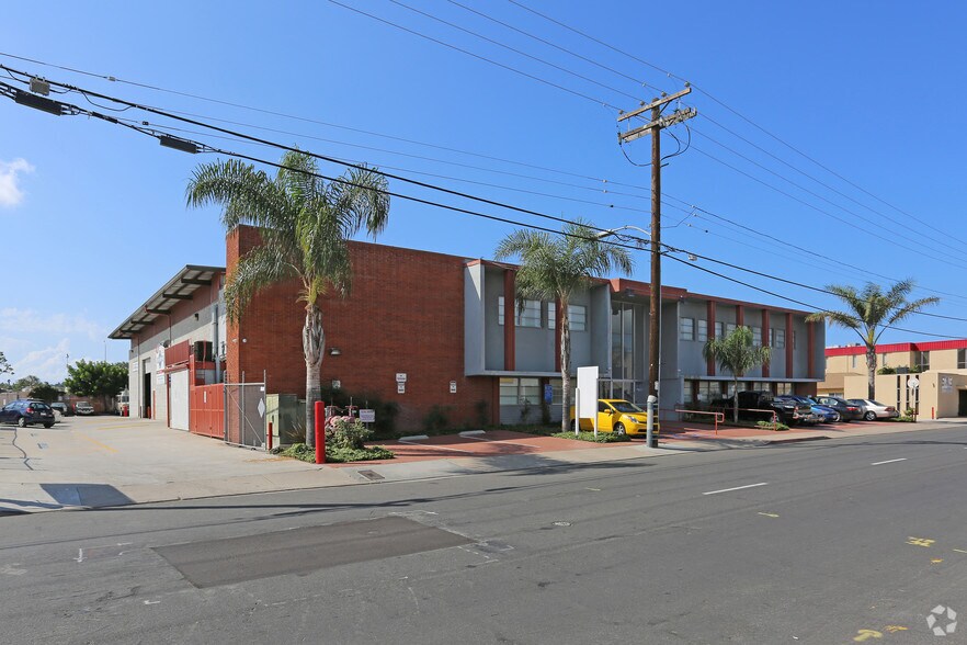 3467-3479 Kurtz St, San Diego, CA à louer - Photo du bâtiment - Image 2 de 6