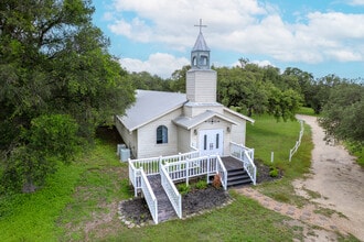 18816 FM 2252, San Antonio, TX for lease Interior Photo- Image 1 of 4