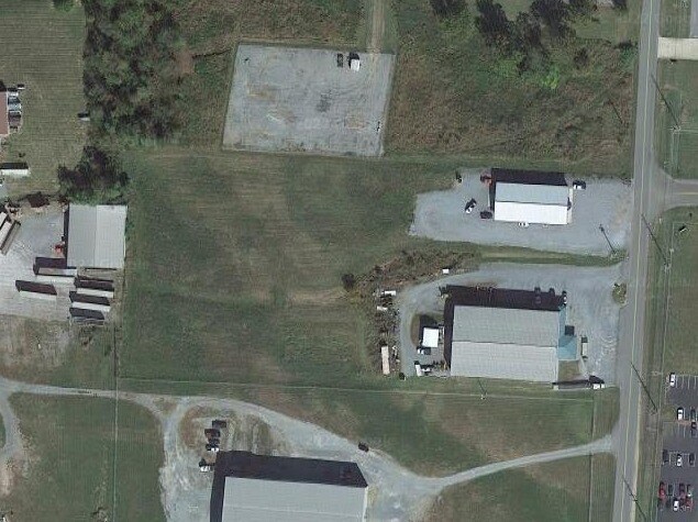 152 Judge Don Lewis Blvd, Elizabethton, TN à vendre - Photo principale - Image 1 de 2