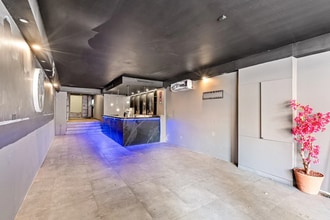 135 Oxford St, Darlinghurst for lease Interior Photo- Image 1 of 5