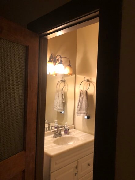 26 E Downer Pl, Aurora, IL for sale - Interior Photo - Image 3 of 56