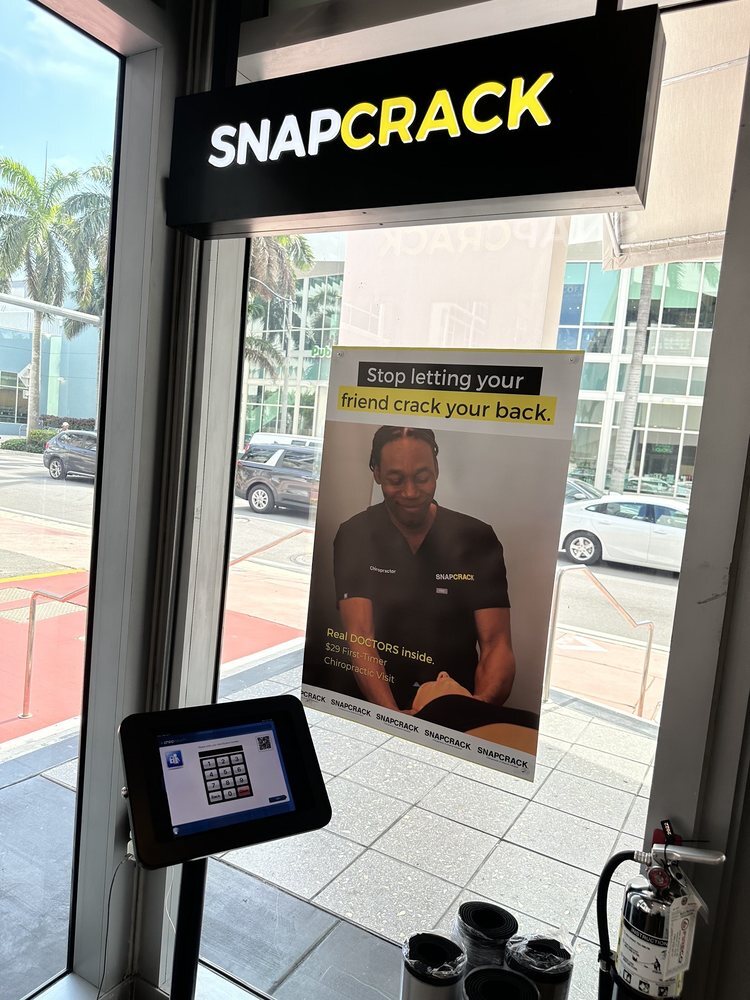 6879 Collins Ave, Miami Beach, FL for lease Interior Photo- Image 1 of 7