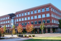 2211 Rimland Dr, Bellingham, WA for lease - Building Photo - Image 1 of 1