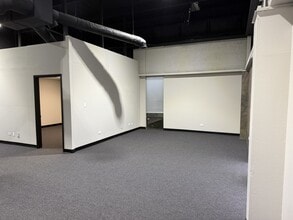 1942-1950 S Quebec St, Denver, CO for lease Interior Photo- Image 2 of 3
