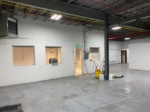 3199 Albany Post Rd, Buchanan, NY for lease Building Photo- Image 2 of 13