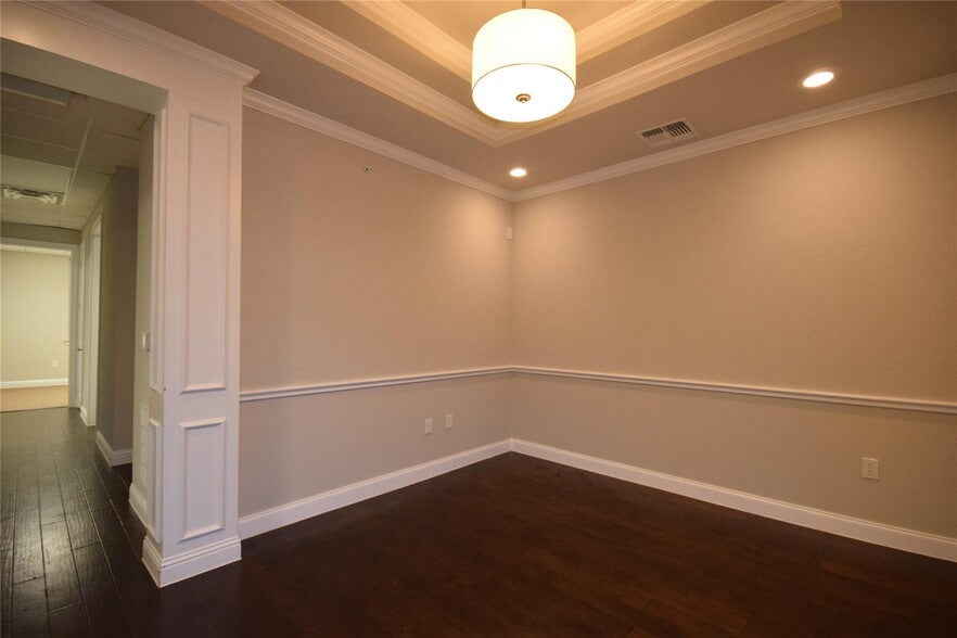 3900 S Stonebridge Dr, McKinney, TX for lease - Building Photo - Image 3 of 14