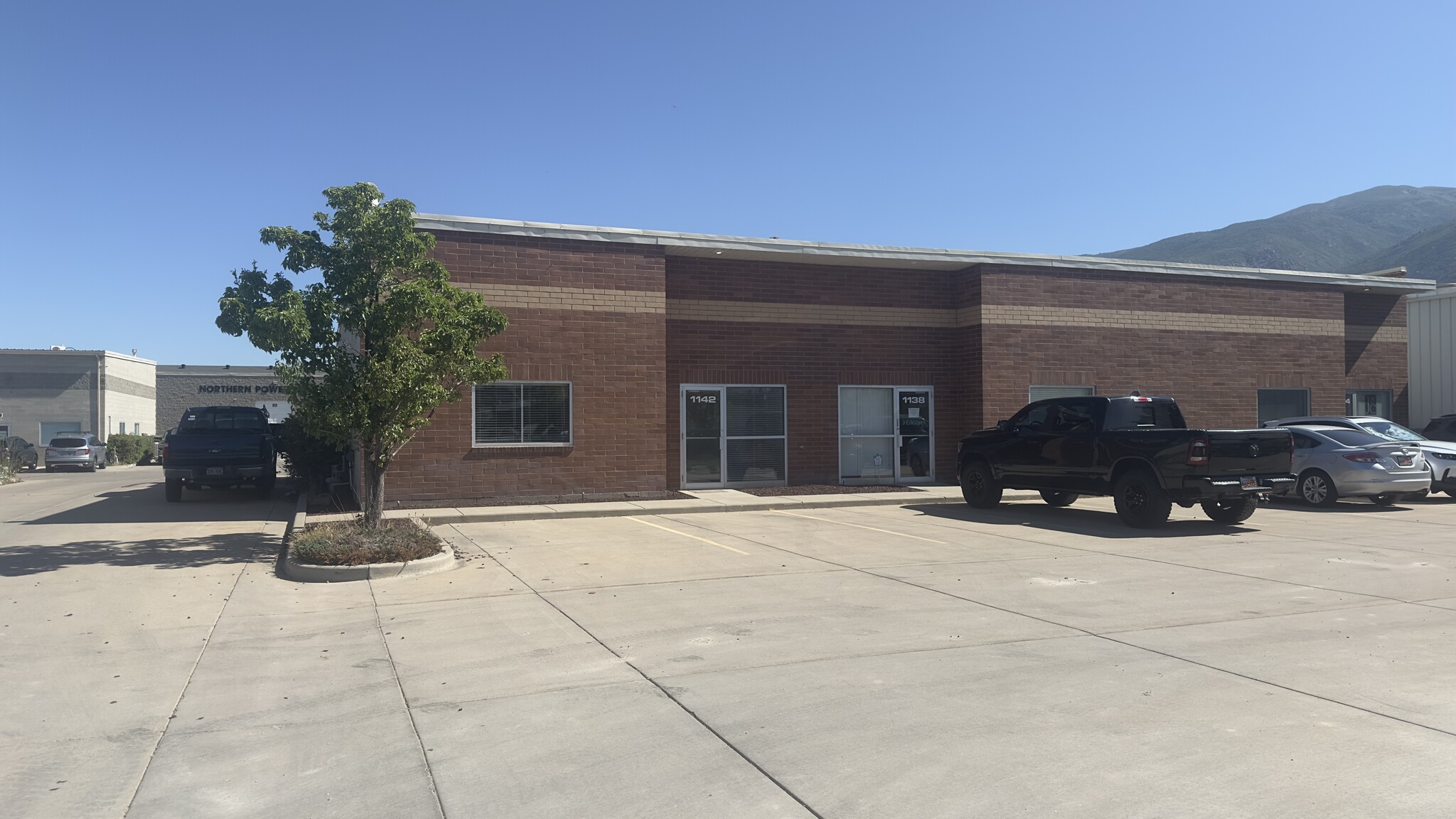 1134-1142 W 500 N, Centerville, UT for lease Building Photo- Image 1 of 11