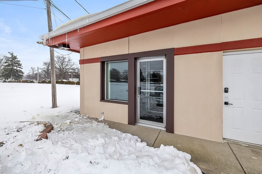 10 W Boyd Ave, Greenfield, IN for lease - Building Photo - Image 3 of 20
