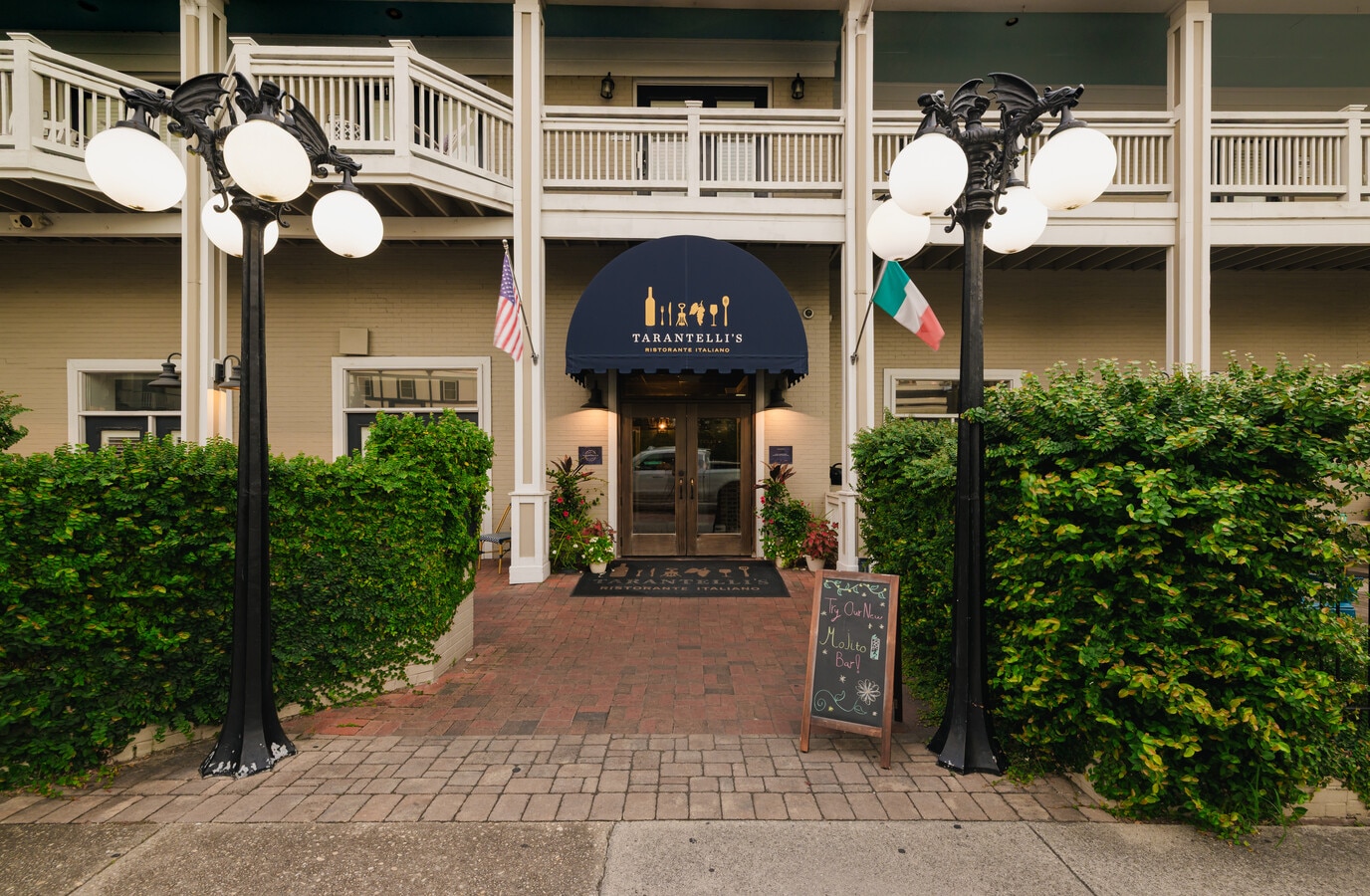 102 S Second St, Wilmington, NC 28401 - Unit 102 - - Interior Photo - Image 1 of 9