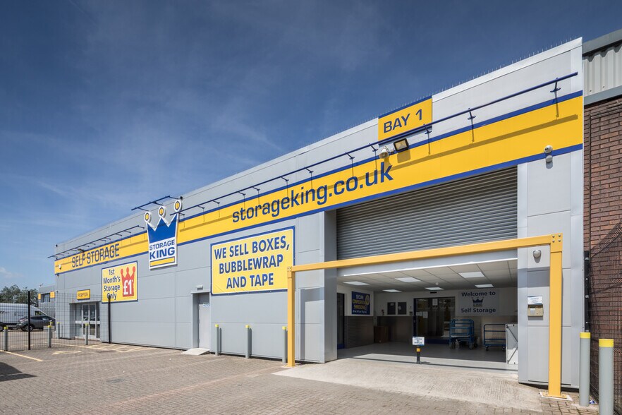 Storage King, The Railway Exchange, Weston Rd, Crewe à louer - Photo du bâtiment - Image 1 de 1