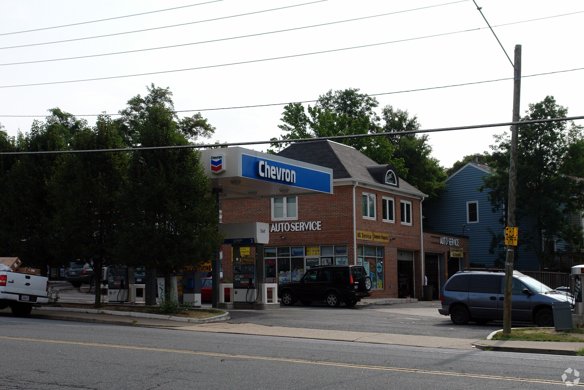 3015 Patrick Henry Dr, Falls Church, VA à vendre Photo principale- Image 1 de 4