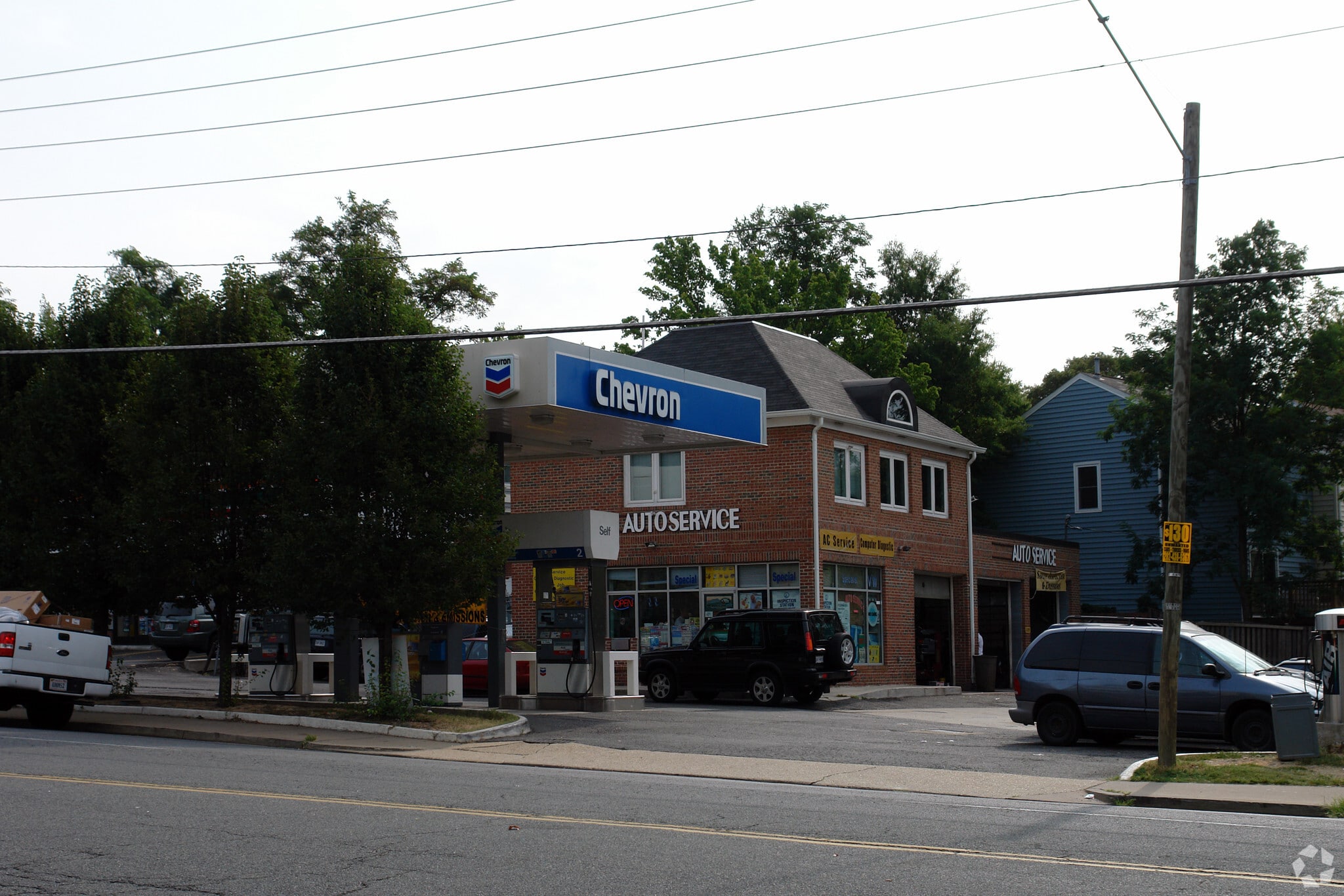 3015 Patrick Henry Dr, Falls Church, VA for sale Primary Photo- Image 1 of 4