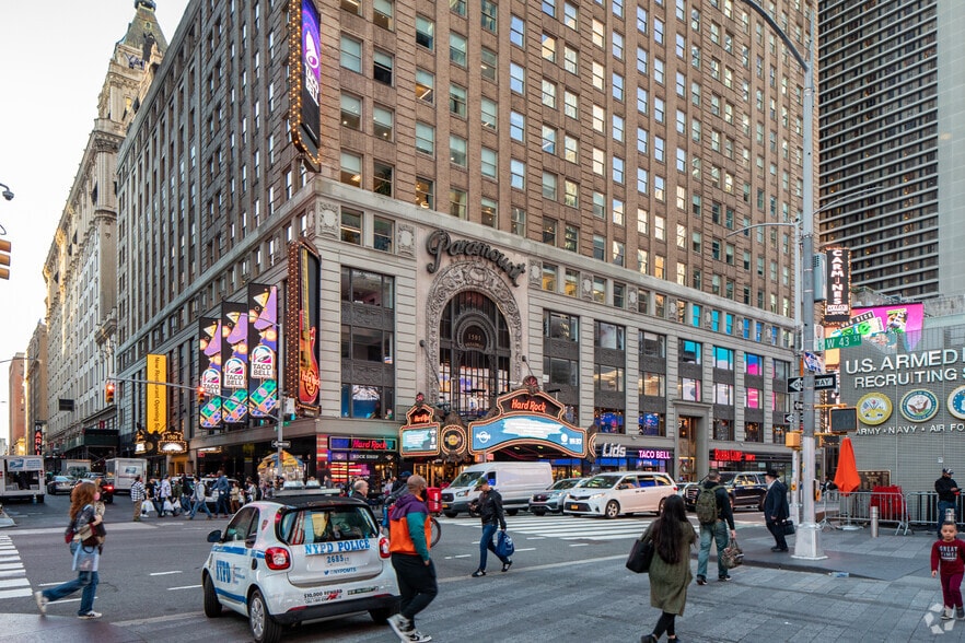 1501 Broadway, New York, NY for lease - Building Photo - Image 2 of 24