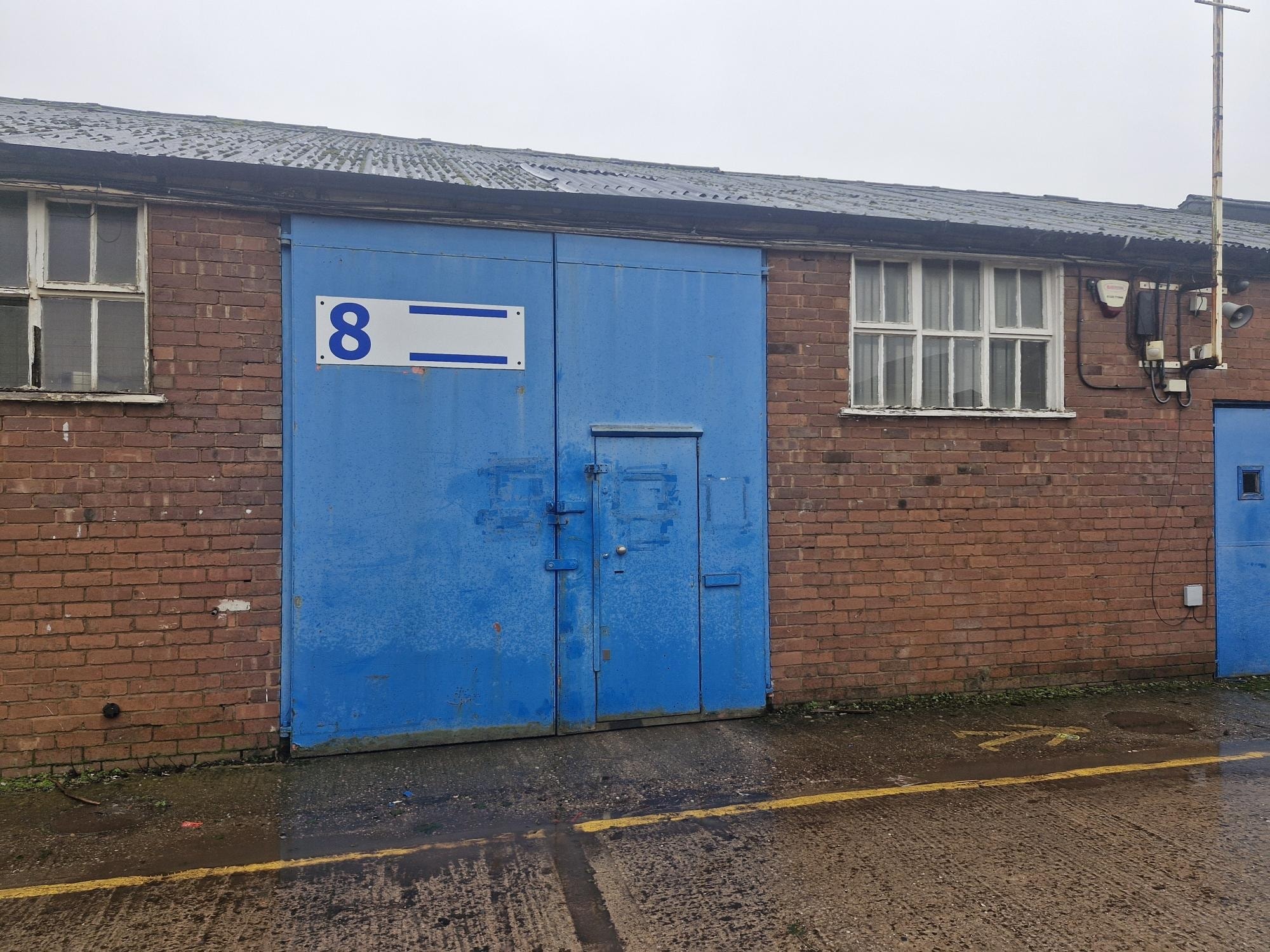 Mount Rd, Burntwood à louer Photo du bâtiment- Image 1 de 2