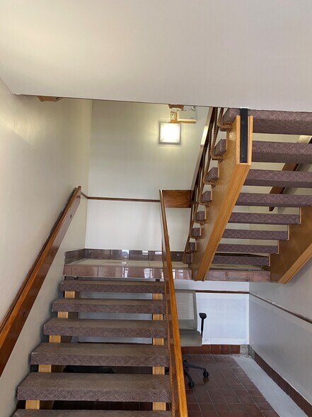 102 Main St E, Hawkesbury, ON à vendre - Photo du bâtiment - Image 3 de 10