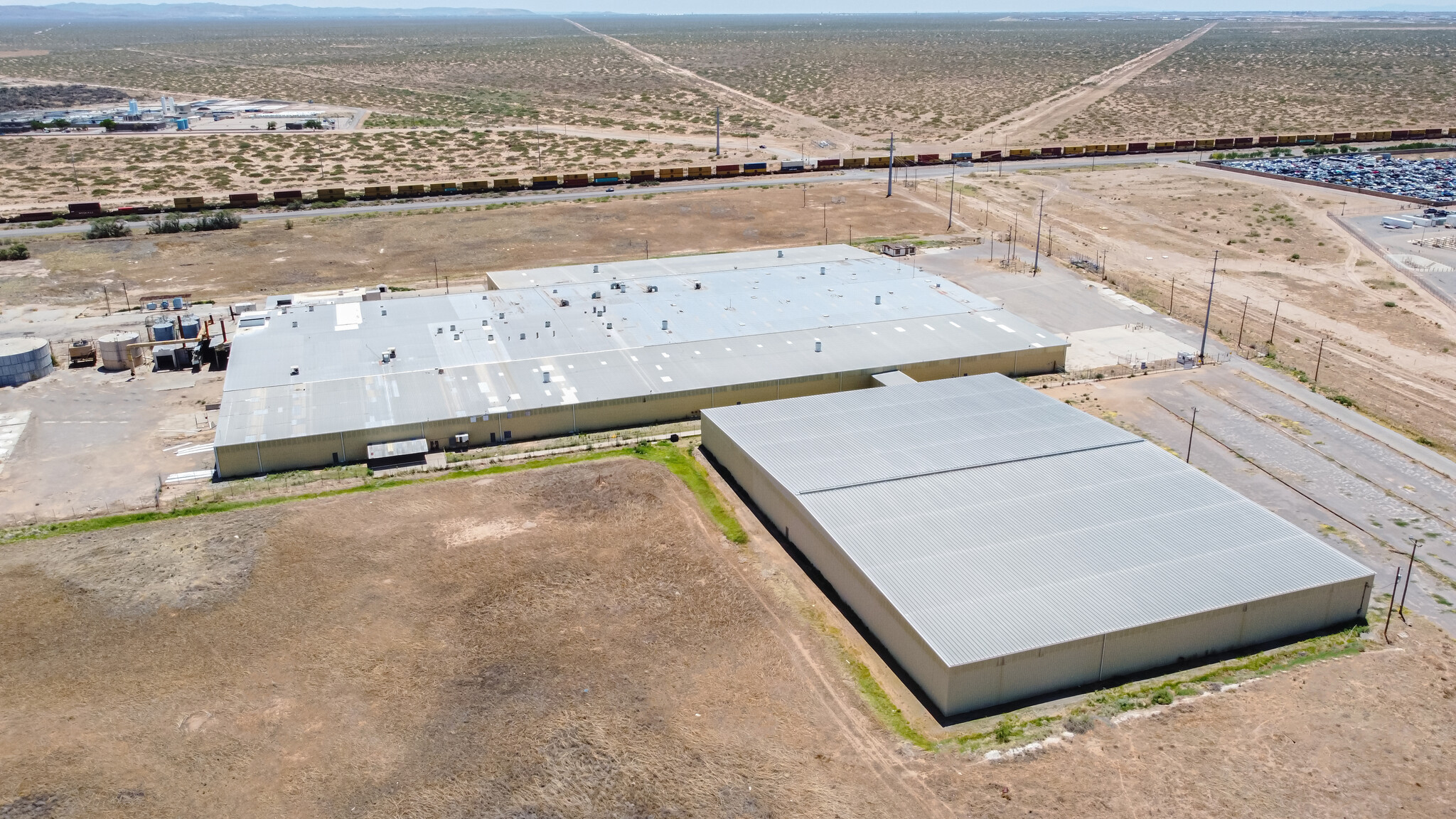 8000 Ashley Rd, El Paso, TX à louer Photo du bâtiment- Image 1 de 4