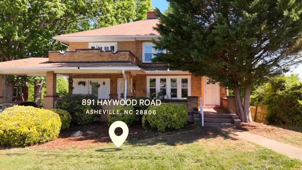 891 Haywood Rd, Asheville, NC à vendre - Vidéo sur l’inscription commerciale - Image 2 de 18