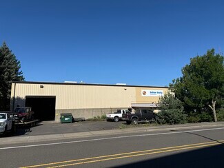 Plus de détails pour 14235 SE 98th Ct, Clackamas, OR - Industriel à vendre