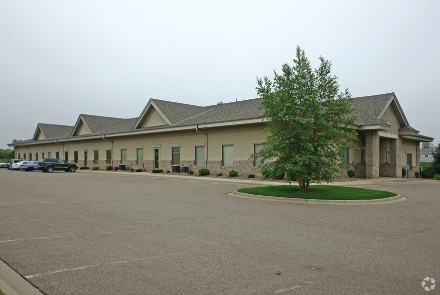 14551 Judicial Rd, Burnsville, MN for lease - Building Photo - Image 1 of 3