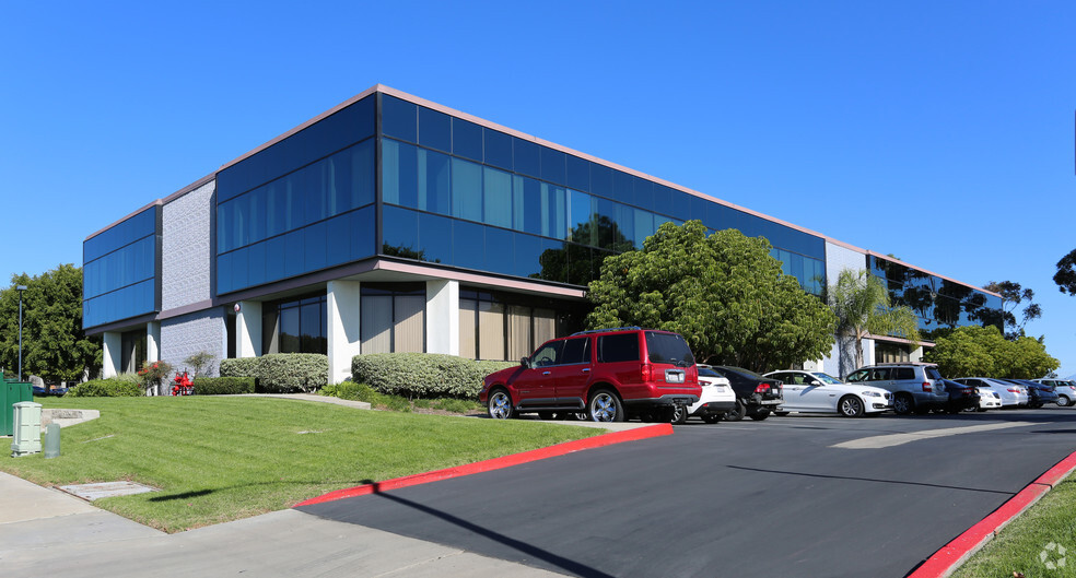 6725 Mesa Ridge Rd, San Diego, CA for lease - Building Photo - Image 3 of 3