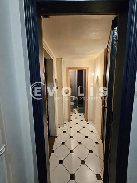 Bureau dans Montrouge à vendre - Photo du bâtiment - Image 3 de 21