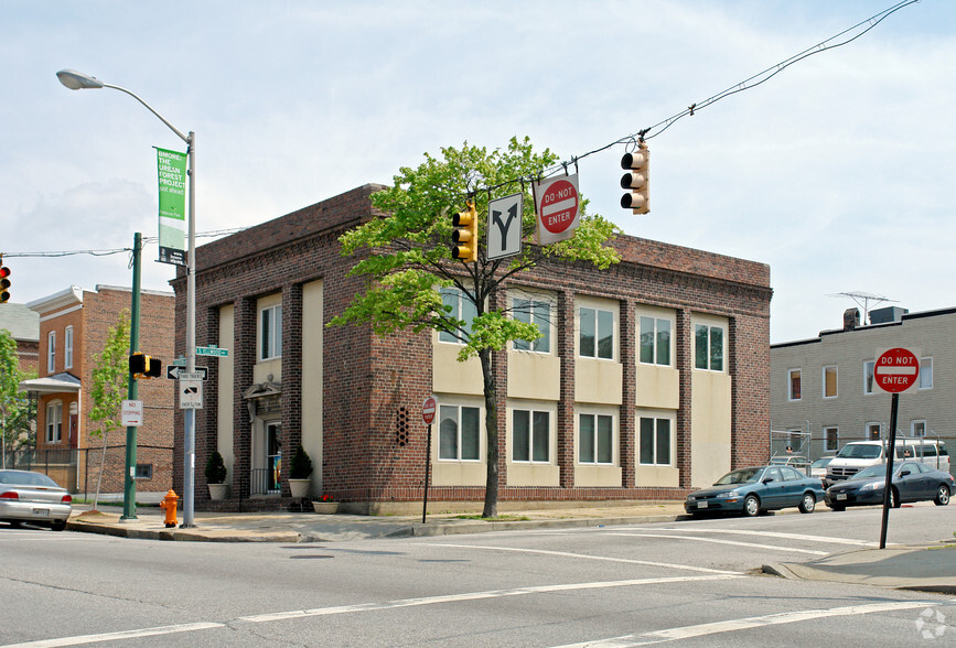 3101 Eastern Ave, Baltimore, MD à vendre - Photo du bâtiment - Image 1 de 6