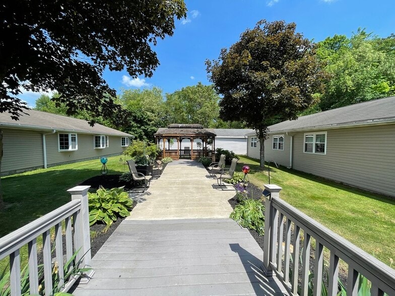 160 Chapel Rd, Beaver, PA for sale - Building Photo - Image 3 of 12