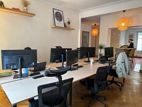 79 Rue Jacquard, Lyon for lease Interior Photo- Image 2 of 15