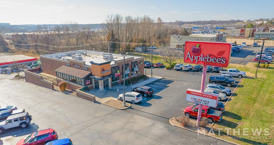 2319 Missouri Blvd, Jefferson City, MO à louer - Photo du bâtiment - Image 3 de 3