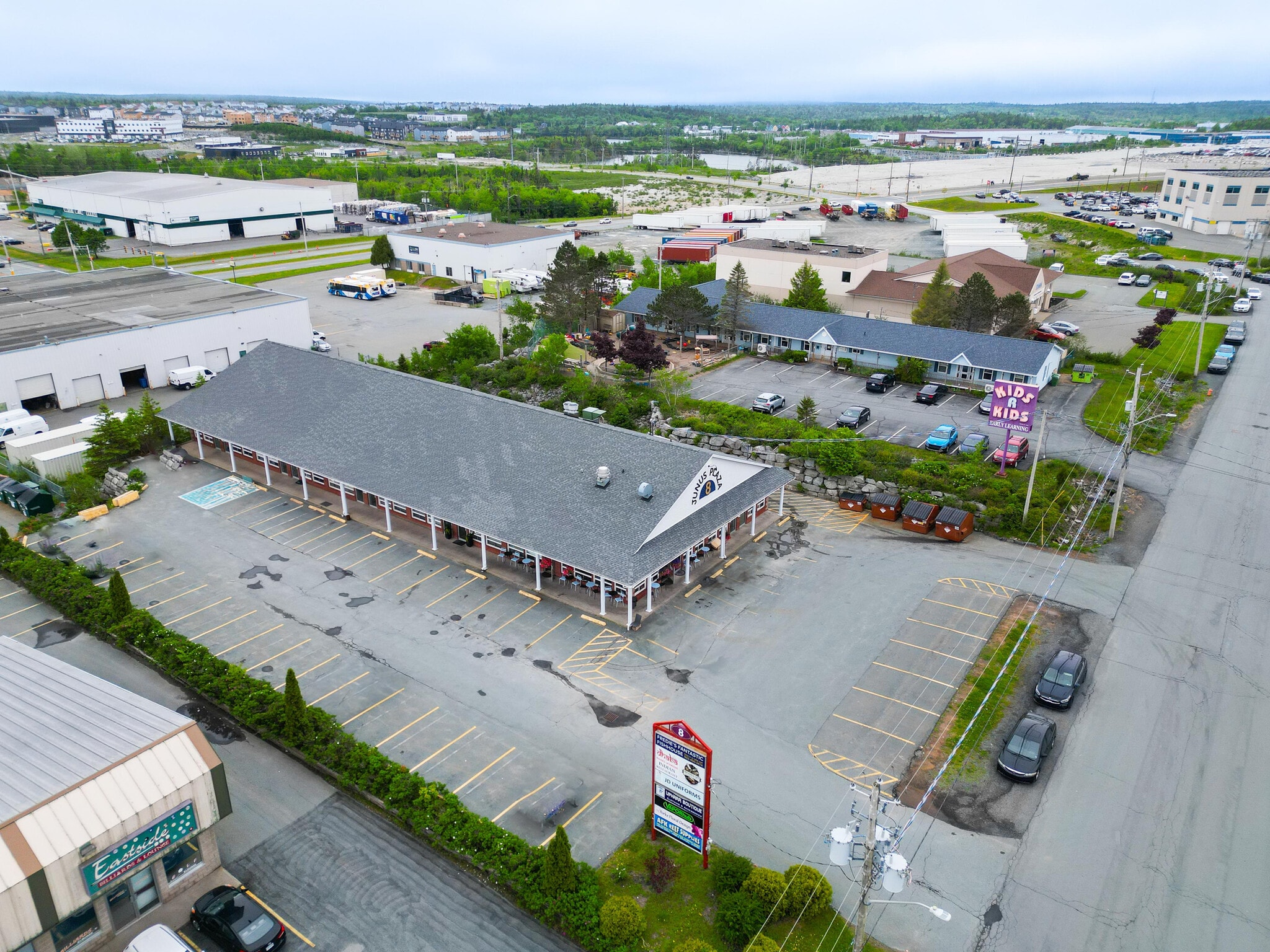 8 Oland Cres, Halifax, NS for lease Primary Photo- Image 1 of 5