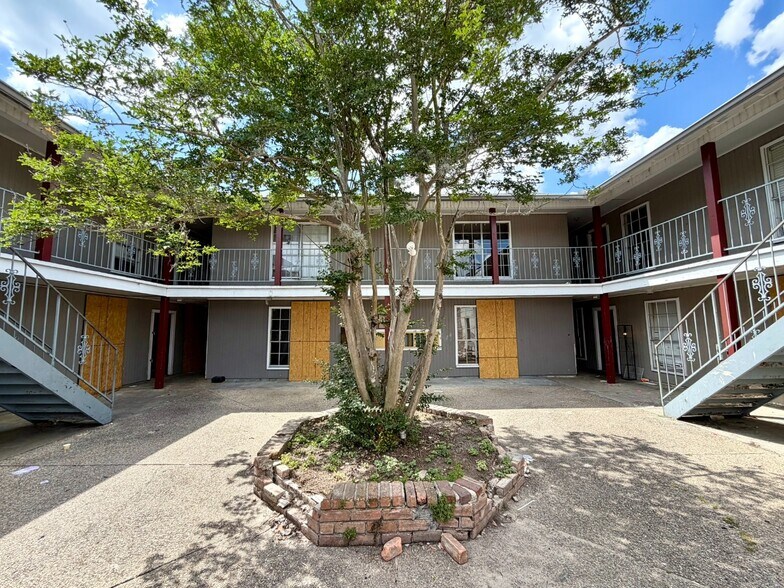 4728 Ya Tittle Ave, Baton Rouge, LA à vendre - Photo du bâtiment - Image 3 de 61