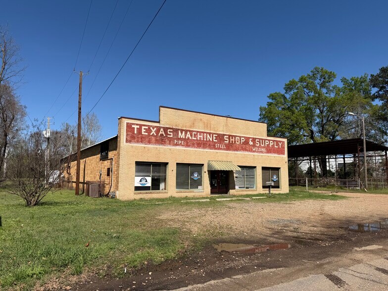 1316 Phenie St, Texarkana, TX à vendre - Photo du bâtiment - Image 2 de 24