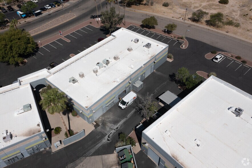 1601 S Pantano Rd, Tucson, AZ à louer - Aérien - Image 2 de 4