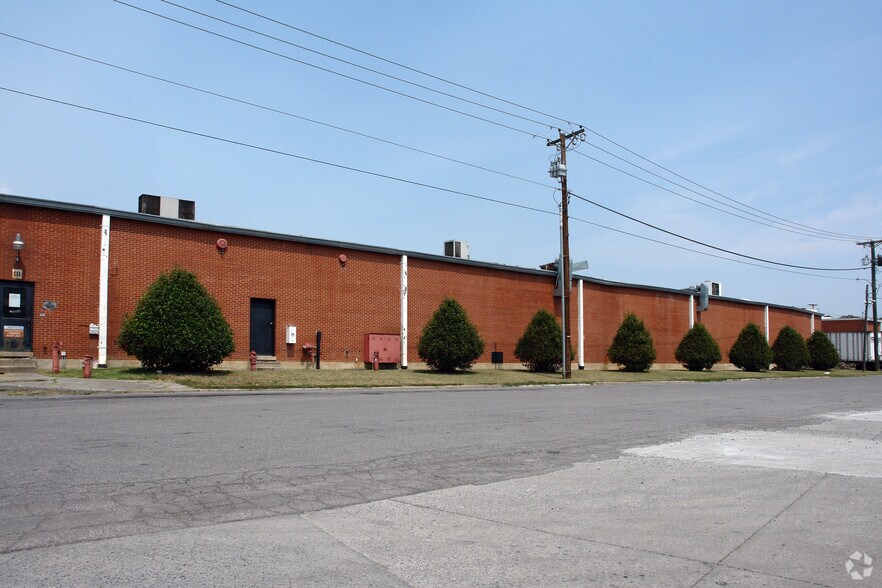 239 Rowan St, Salem, VA à vendre - Photo du bâtiment - Image 3 de 12
