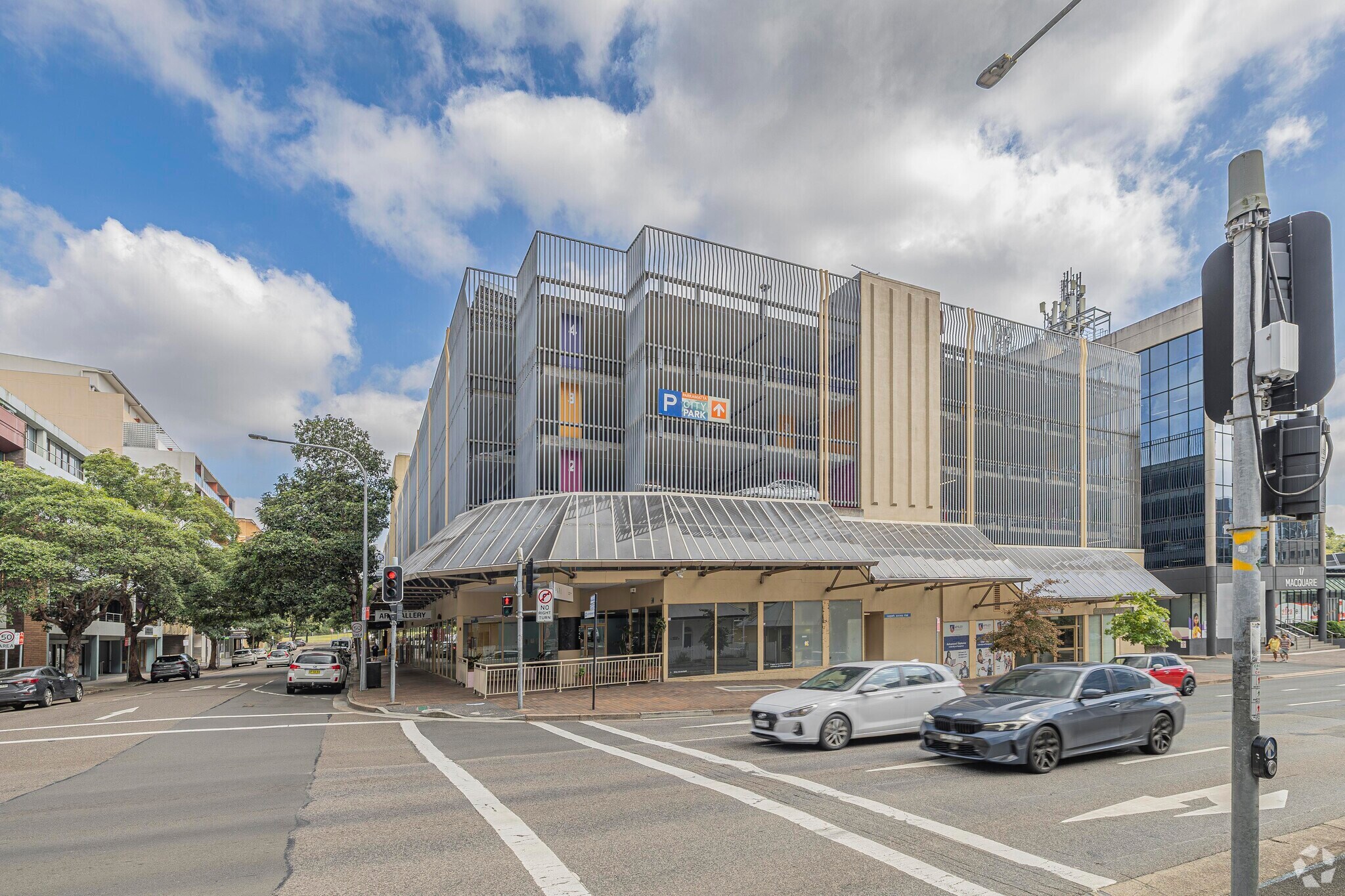 4-14 Hunter St, Parramatta for lease Primary Photo- Image 1 of 4